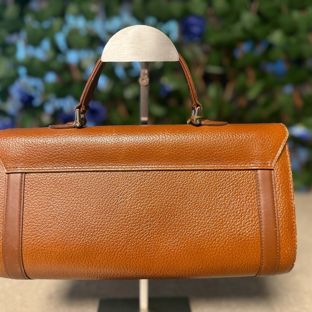 ❌SOLD❌ Burberry Vintage Brown Grained Leather Top Handle Bag - Picture 3 of 10